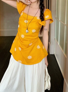 复古方领纯色小飞袖衬衫2026夏季新款设计感收腰显瘦别致小衫女潮