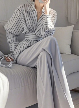入春穿搭一整套盐系轻熟干练气质又a又飒灰色条纹衬衫职业套装裤