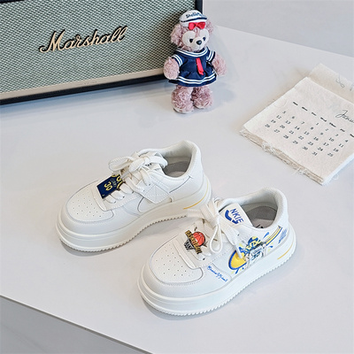 11657童鞋2026春季新款韩版男女童休闲个性涂鸦款低帮板鞋小白鞋