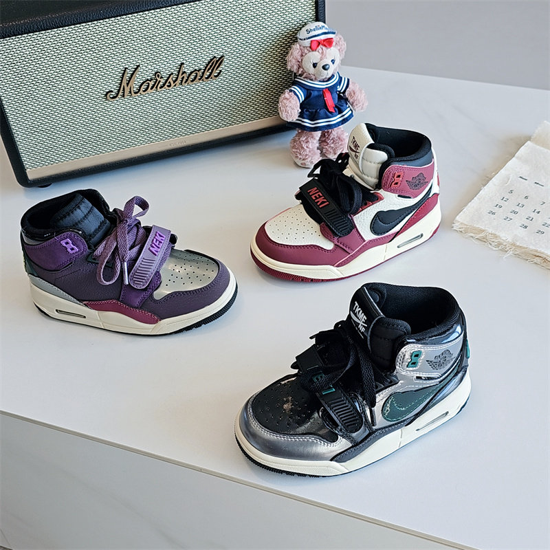 26161童鞋2026春季新款洋气酷炫男女童高帮靴气垫运动跑步篮球鞋