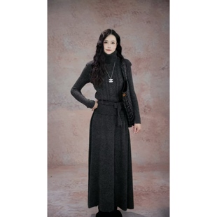 高级感气质御姐高领软针织马甲半身裙女装 休闲三件套 2025秋冬新款