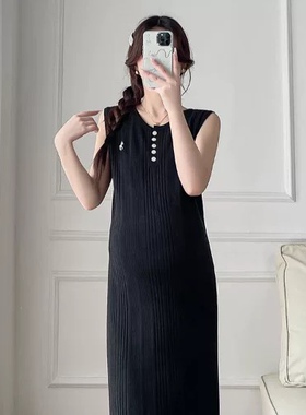 MNG新品极简轻奢连衣裙圆领无袖宽松薄款柔软气质长款针织裙子女