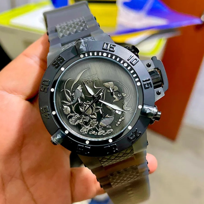 Invicta黑色锦鲤表盘石英手表