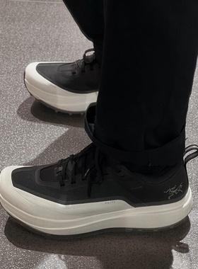 ARC'TERYX始祖鸟 SYLAN GORE-TEX 轻量防水防风透气男子越野跑鞋