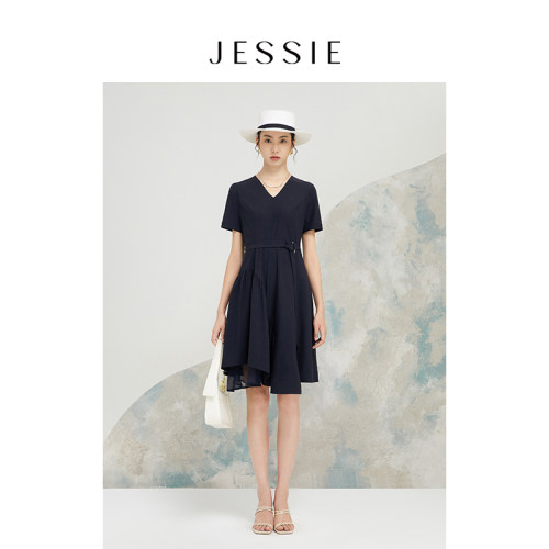 JESSIE不规则收腰显瘦短袖连衣裙