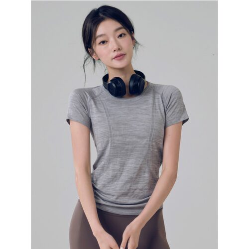 瑜伽服运动健身短袖夏季薄速干跑步训练上衣显瘦普拉提训练健身服
