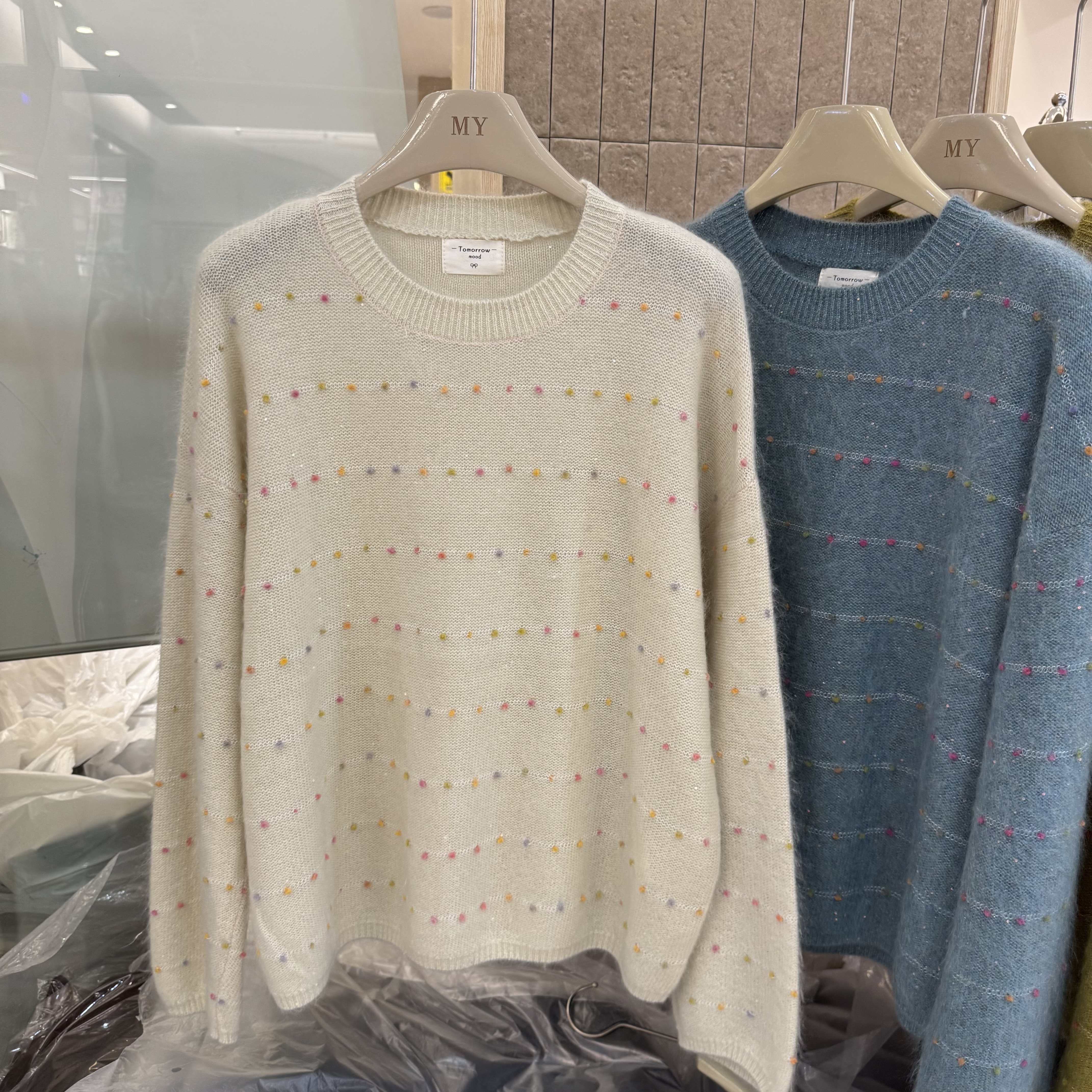欧货秋冬新款圆领宽松柔软彩色点点条纹针织衫女宽松显瘦毛衣2770