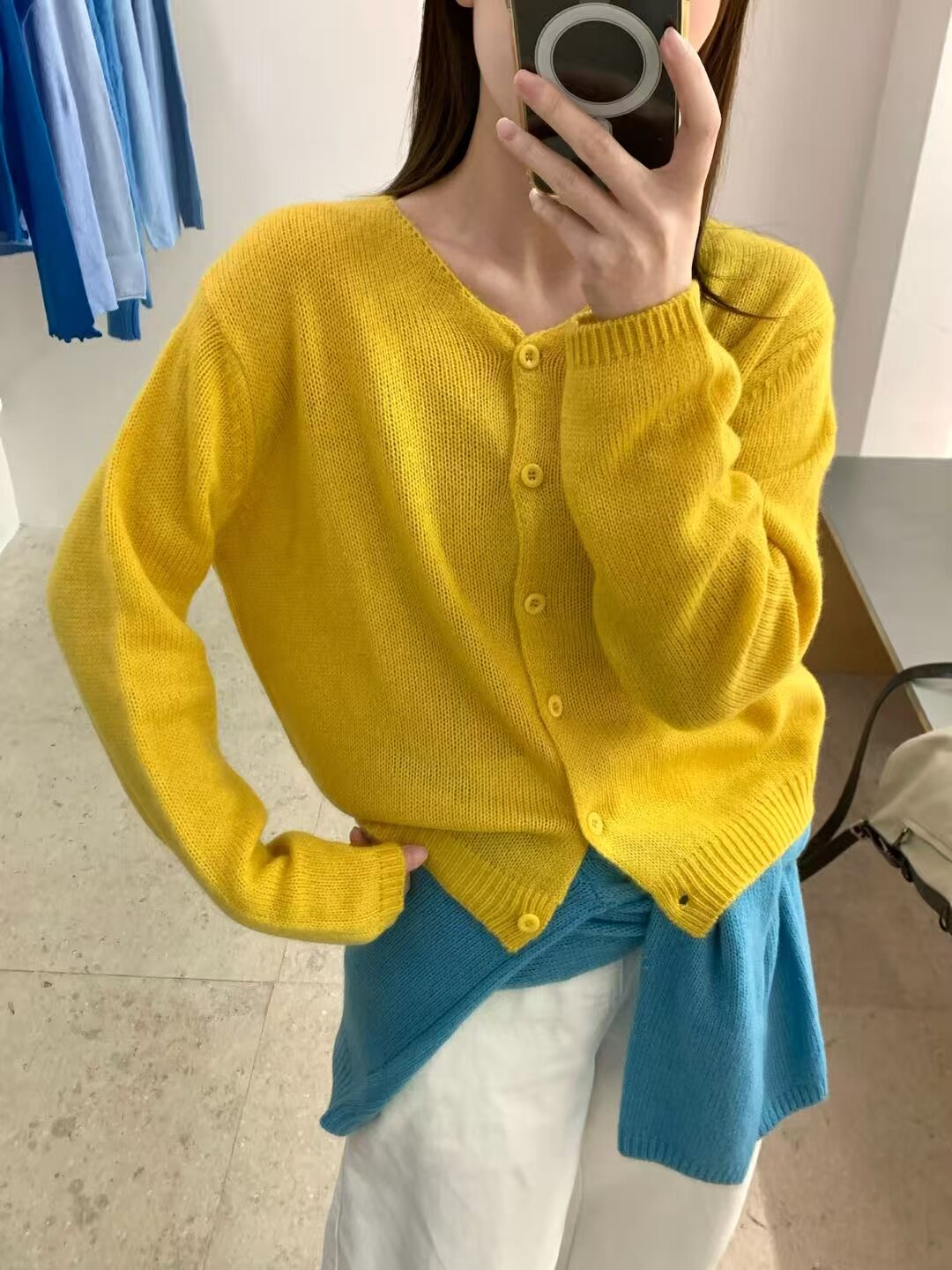 韩系春季简约基础款圆领单排扣软糯纯色针织开衫女百搭上衣532