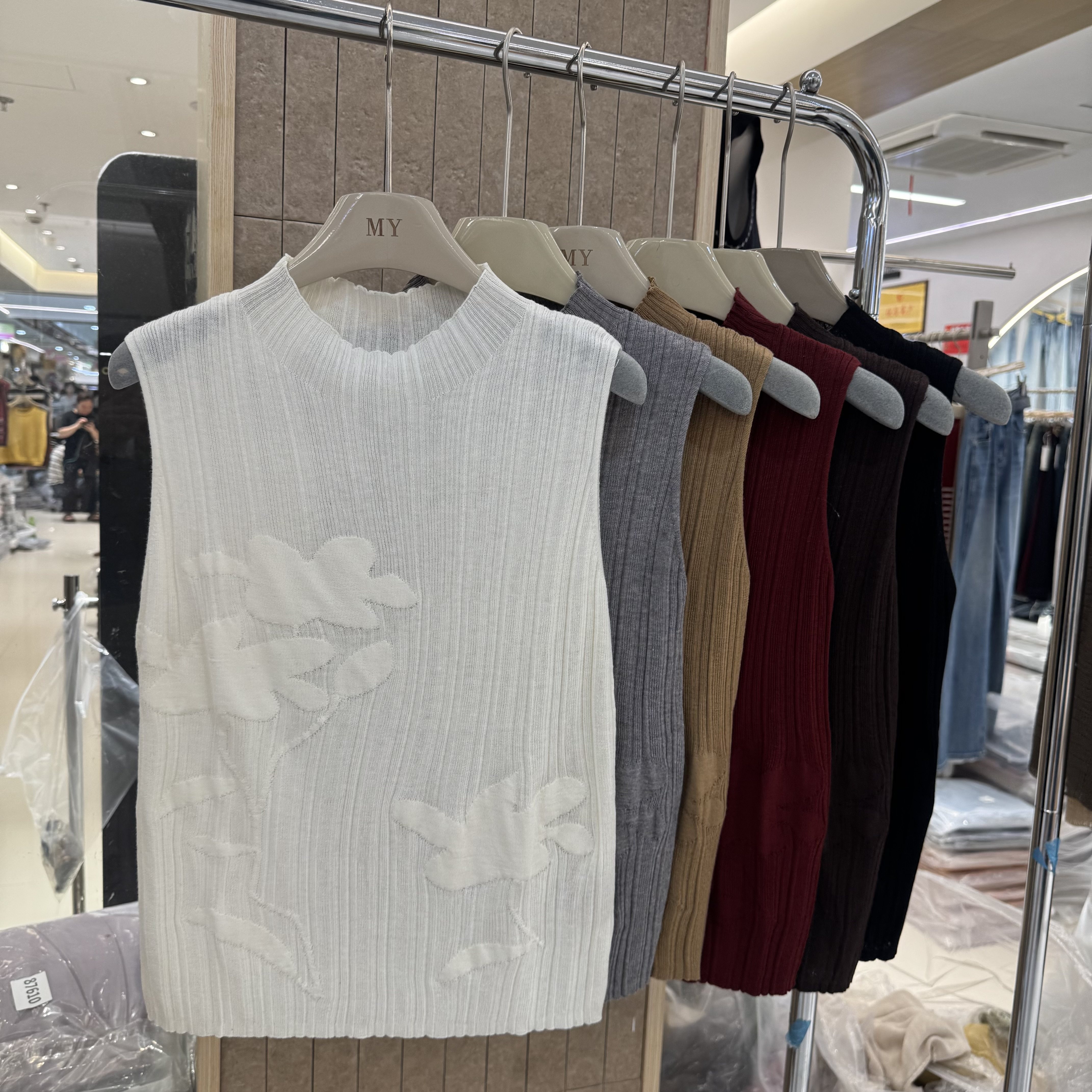 黑色半高领针织背心女2026新款外穿修身显瘦百搭无袖内搭打底上衣