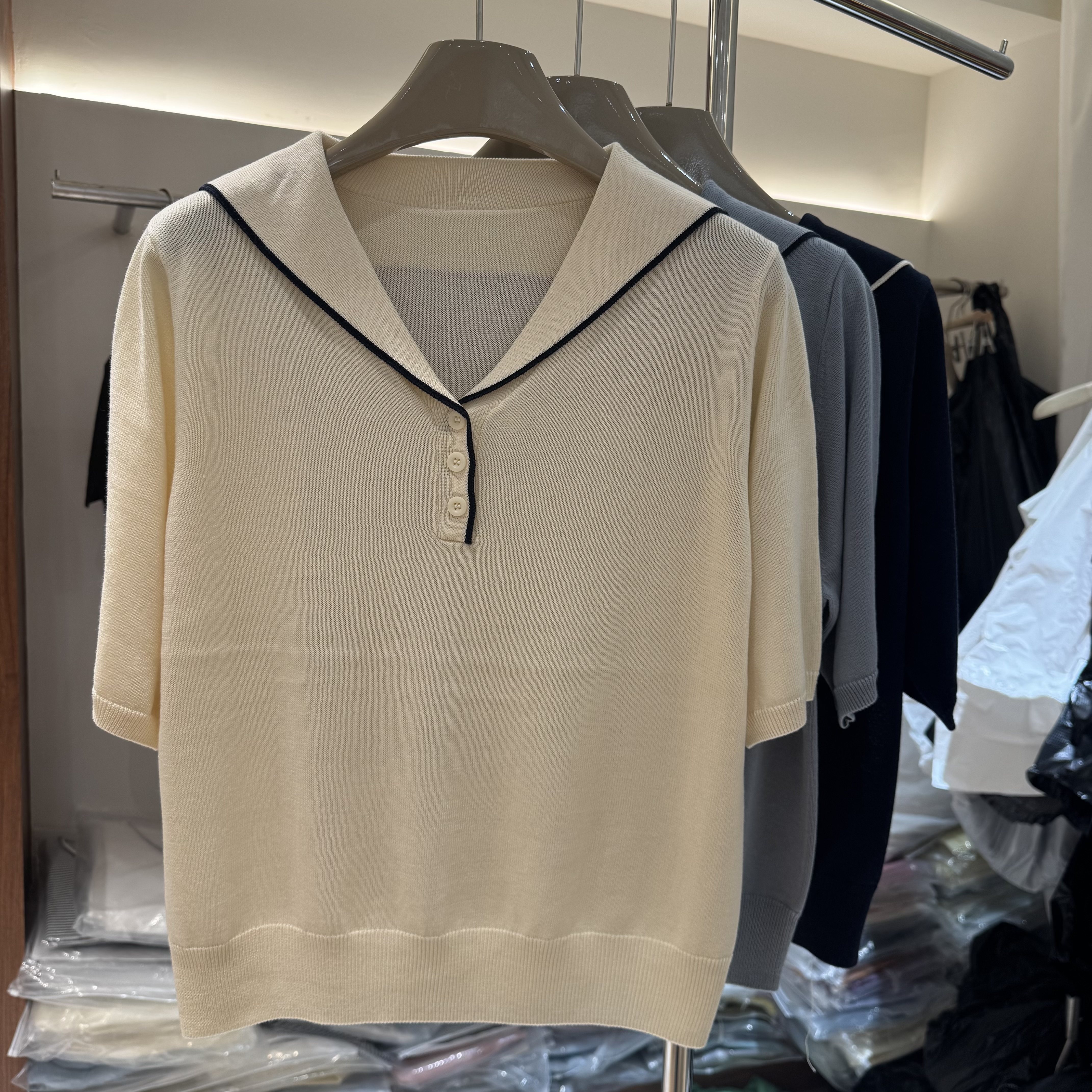 070033短袖海军领撞色简约薄款天丝棉针织衫专柜品质高级感夏季女