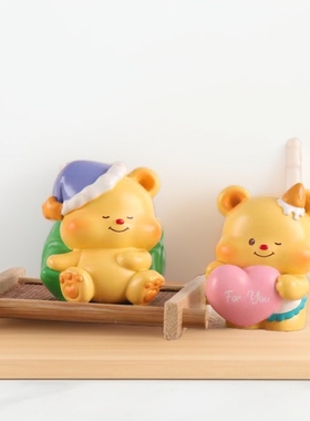 迷你小公仔摆件可爱风 卡通玩偶小摆件 黄油小熊装饰摆件 工艺品