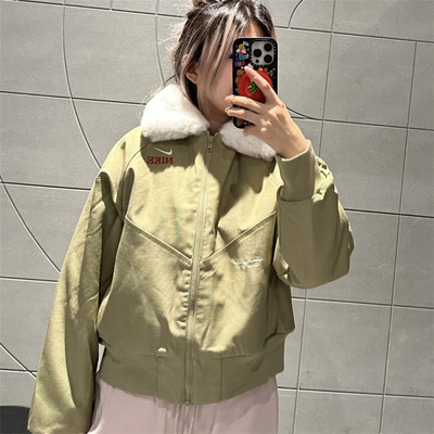 Nike耐克 女子运动休闲潮流户外毛领加绒宽松工装夹克外套 IQ3823