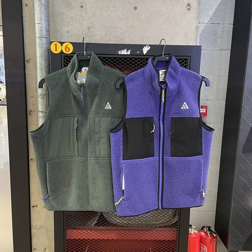 Nike耐克 ACG春季新款男子运动休闲潮流羊羔绒马甲背心外套FN2449