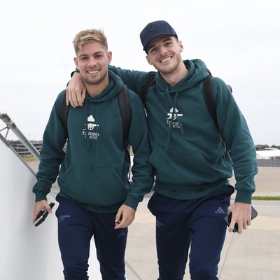 Adidas阿迪达斯 阿森纳秋冬男子运动休闲足球宽松连帽卫衣 HZ2062