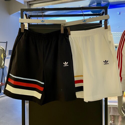 Adidas三叶草 男子运动休闲潮流条纹梭织宽松短裤 JM7273 JM7274