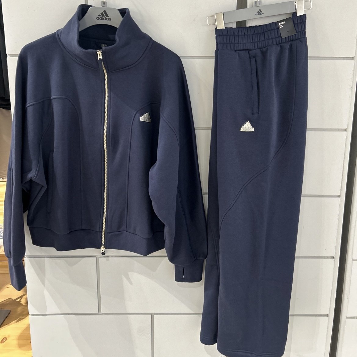 阿迪达斯 女子运动休闲潮流加绒外套长裤 JJ3566 JJ3570 JJ3572,运动服/休闲服装,运动茄克/外套,淘宝优惠券,粉丝福利购,淘宝优惠卷