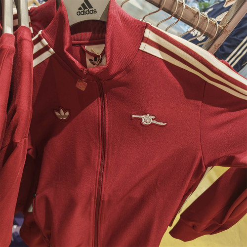 Adidas三叶草 阿森纳男子足球运动训练刺绣高领夹克外套 JM9390