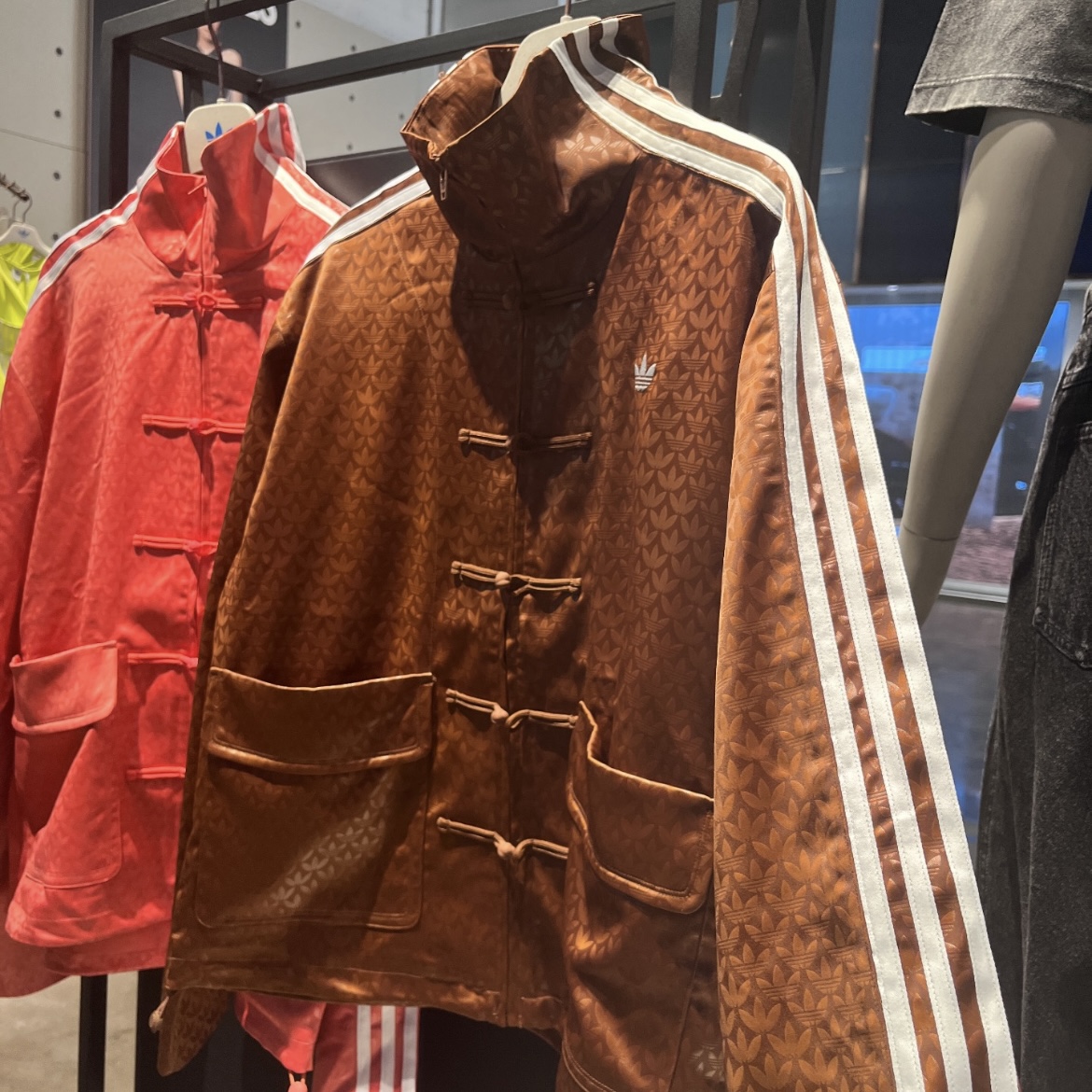 Adidas三叶草 男女运动休闲潮流新中式唐装盘扣外套JW1961 JX4202