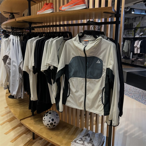 Nike耐克 ACG 男子运动休闲潮流户外防晒防风刺绣夹克外套 IF0960