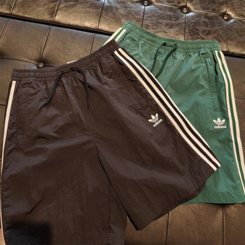 Adidas三叶草 男子运动休闲潮流复古梭织速干短裤 KC0154 KC0155