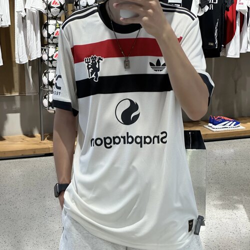Adidas三叶草 曼联男子运动休闲足球第二客场球衣短袖T恤 IY7806