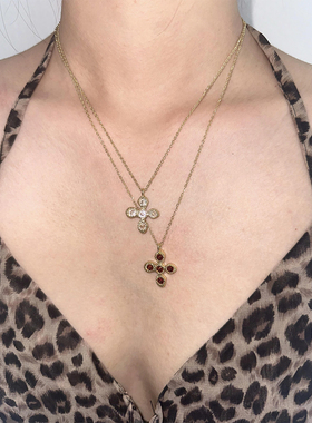 atmshop轻奢花型十字架吊坠精致玻璃锆石项链复古甜酷高级锁骨链