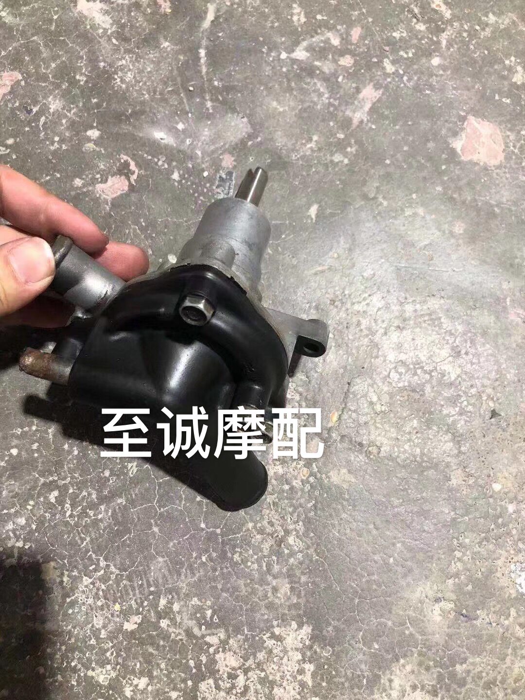 本田CB400 VTEC 2 3 4代原装发动机水泵  发动机散热水泵总成