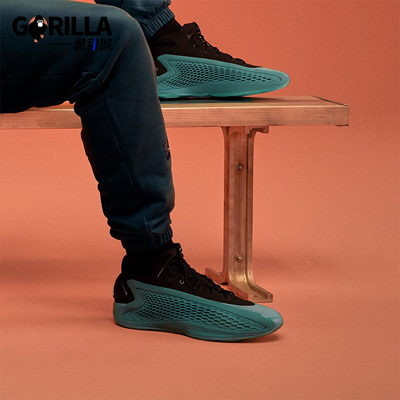 阿迪达斯正品男女篮球鞋