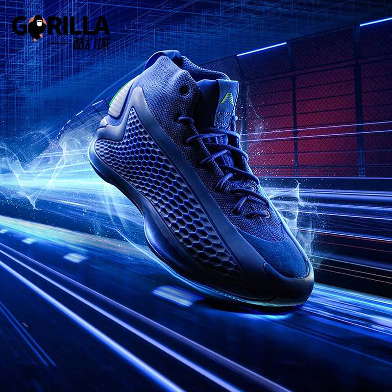 阿迪达斯男女款运动篮球鞋