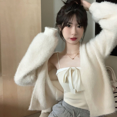 纯欲风软糯毛绒泡泡袖毛衣外套
