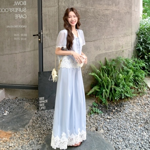 蓝色蕾丝拼接v领衬衫阔腿裤两件套女2025夏季新款法式高级感浪漫图片