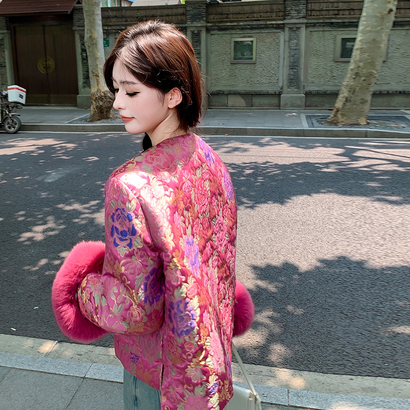 【现货】真毛新中羽绒服2700A-P325-K478，女装羽绒服，浙宝189