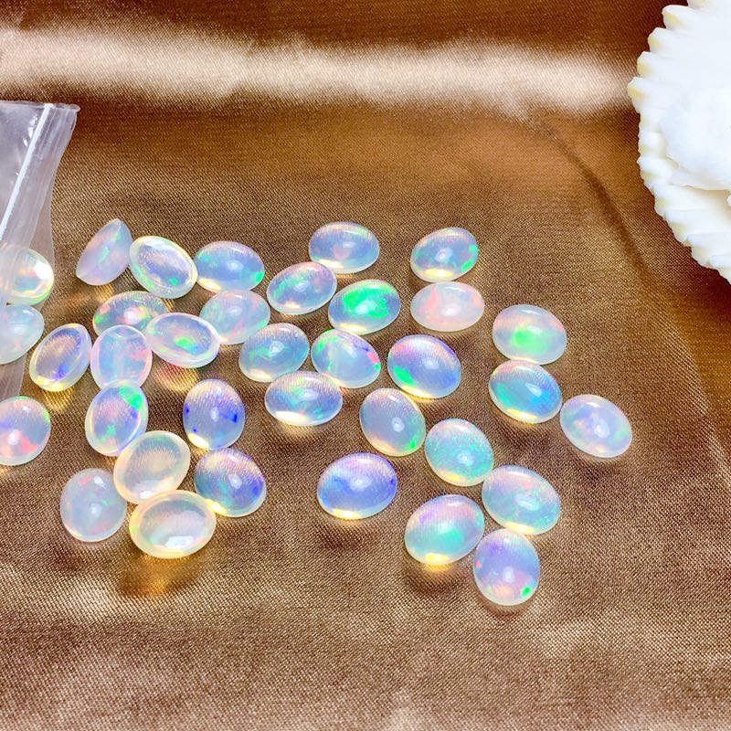 天然欧泊裸石戒面 火彩欧泊 椭圆形3*5-9*11MM 澳宝欧泊VVS级
