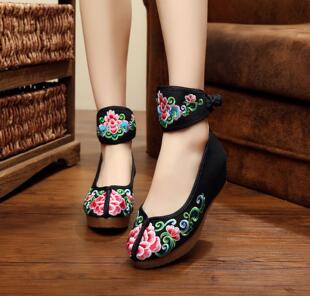 内增高特色女单鞋 民族风复古牛筋底坡跟女鞋 绣花鞋 2020春夏新款