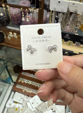 闪亮通体纯银新款耳饰925纯银耳钉精致蝴蝶结小巧简约小动物耳钉