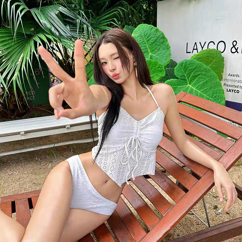 2025夏季新款泳衣女高级感分体纯欲遮肚子保守绑带度假比基尼泳装