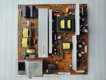 长虹电源板XR7.820.142  R-HS310/210B-5HF01/2  请核对图片