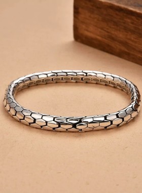 新款光面蛇纹手链S925纯银时尚设计男女同款简约质感几何蛇形手链