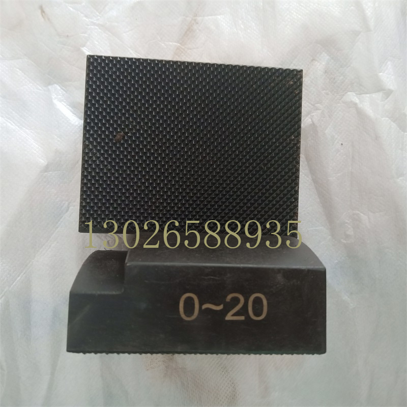 济南100吨液压万能试验机钳口圆钳口平钳口夹板