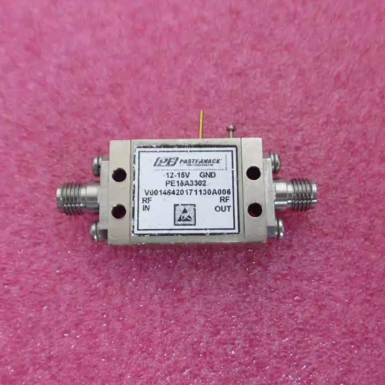 PE15A3302低噪声放大器