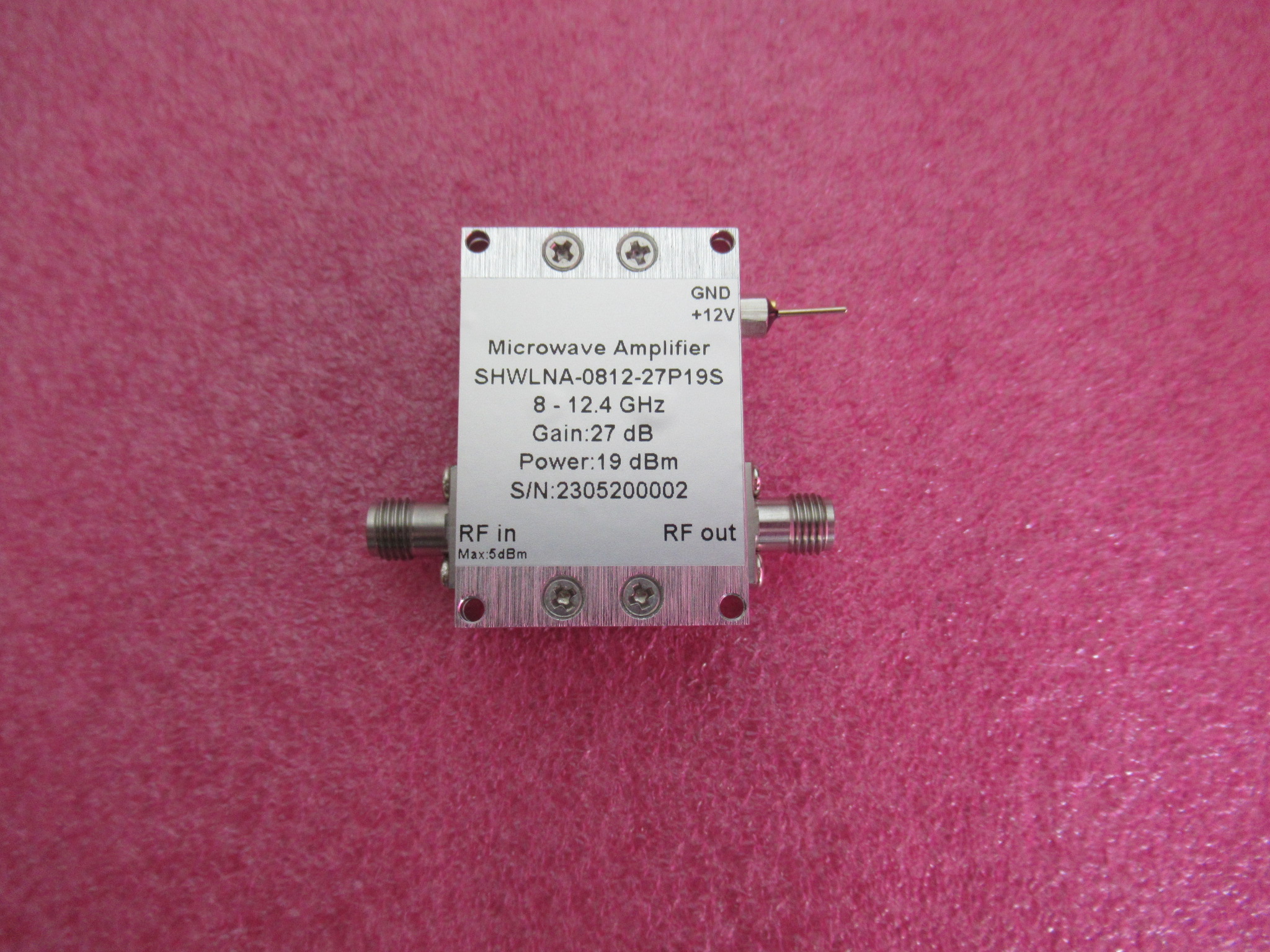 8-12.4GHz27dB19dBm放大器