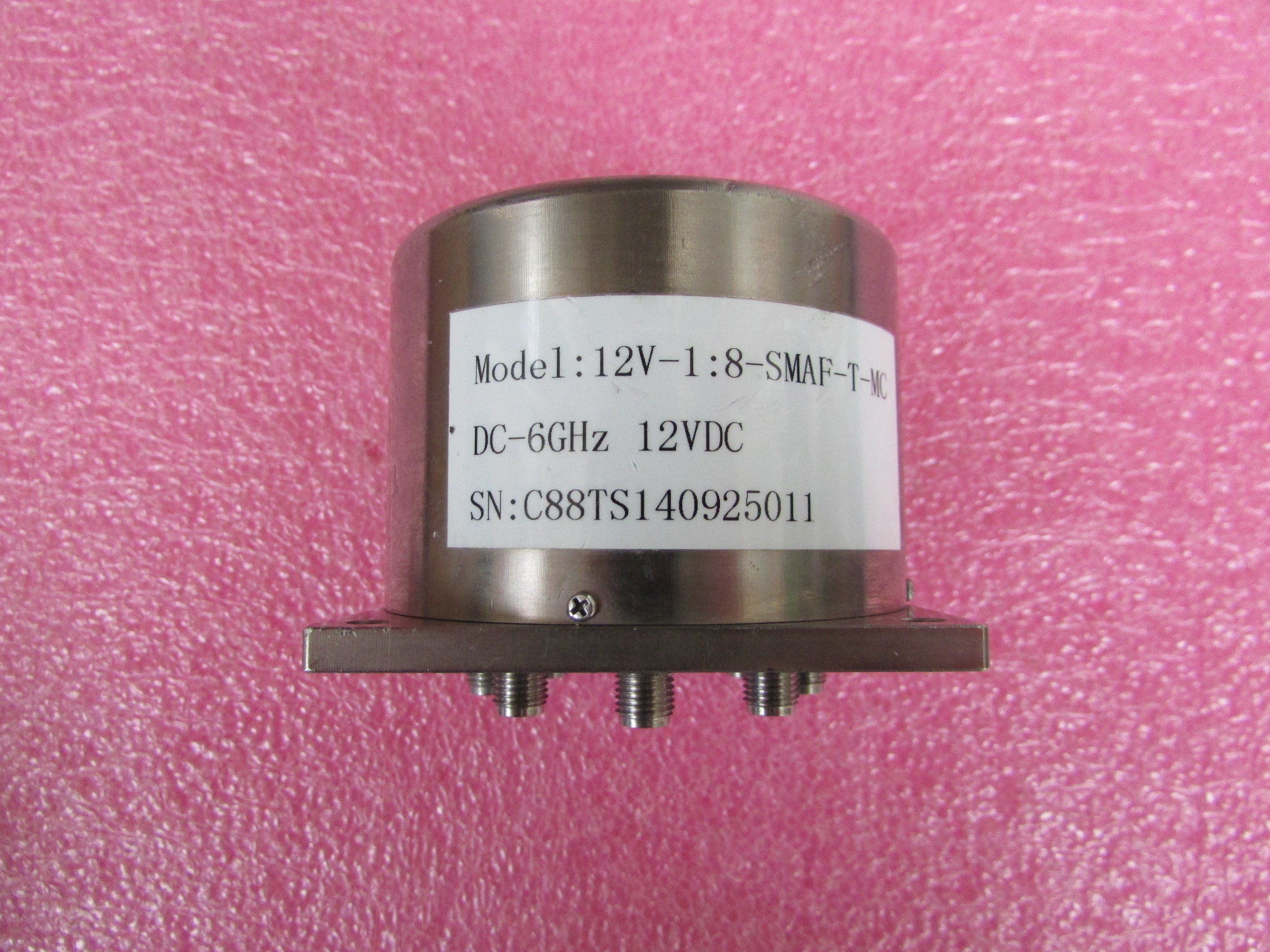 12V-1：8-SMAF-T-MC DC-6GHz 12V SP8TSMA射频微波同轴开关