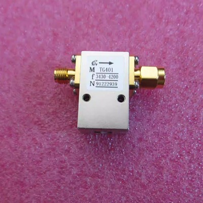 3.1-4.3GHz SMA公-SMA母隔离器