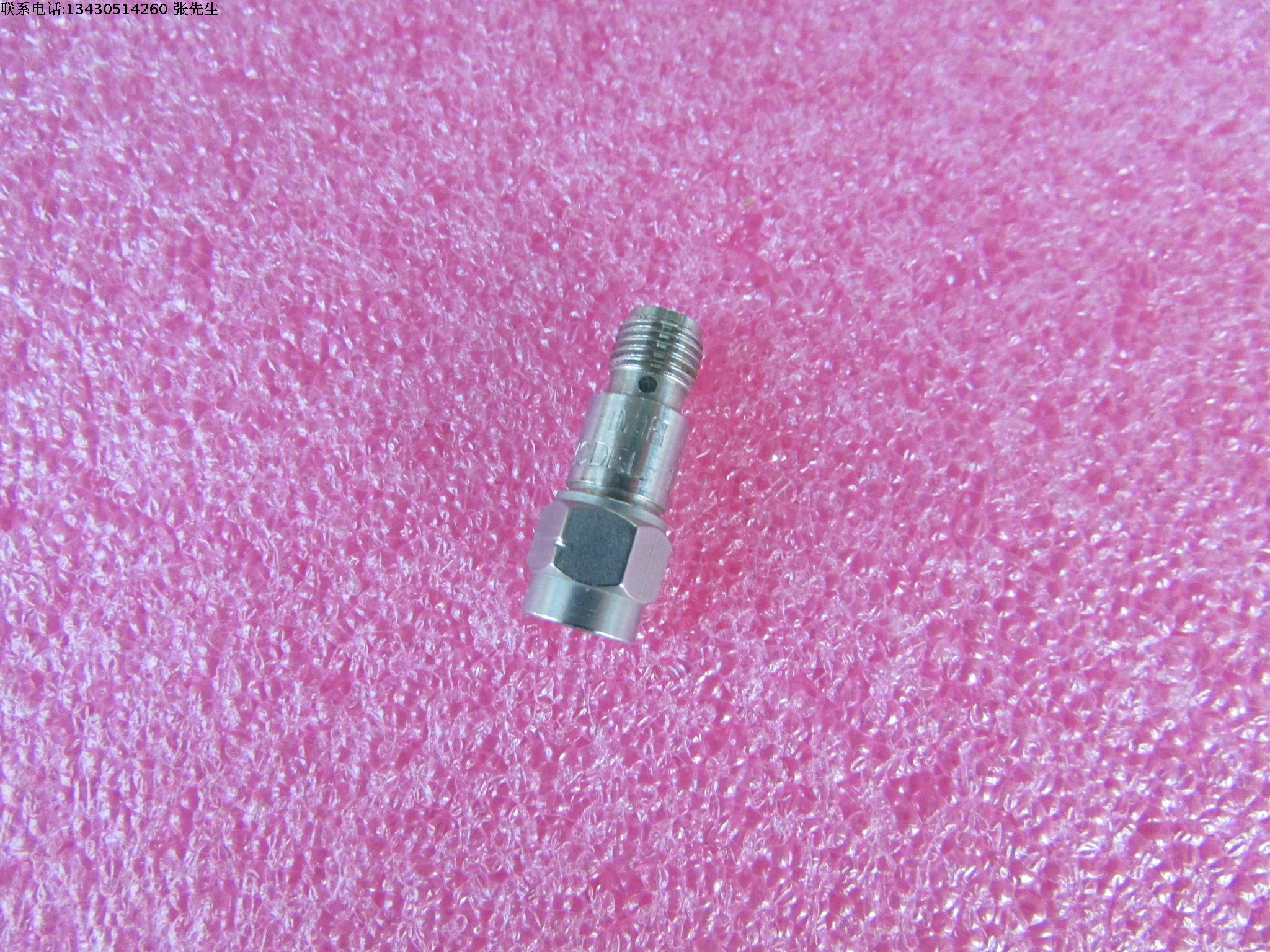 进口 6dB DC-18GHz 2W SMA射频微波同轴固定衰减器 质量包好，包能用  可提供详细测试图  成色好 衰  减  量: 6dB 频      率：DC-18GHz  接       头：SMA公-SMA母 功       率：2W /瓦