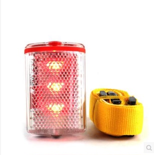 消防员方位灯强光安全信号灯火灾逃生自救呼救器灯方位灯高闪