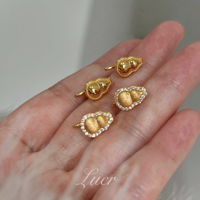 鹿尔纯银镀金迷你镶钻小葫芦耳环