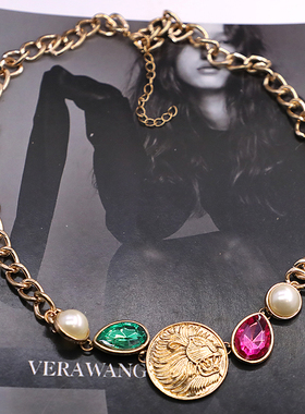 项链亚克力仿水晶水滴狮子圆牌