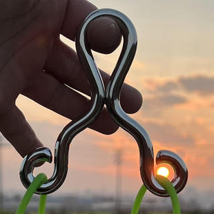 传统弹弓定做定制手工冷弯不锈钢户外三角眼屋脊头渐变竞技弹弓