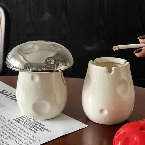 Cute Mushroom Ashtray with Lid Anti-fly Ash Ashtray Home Des