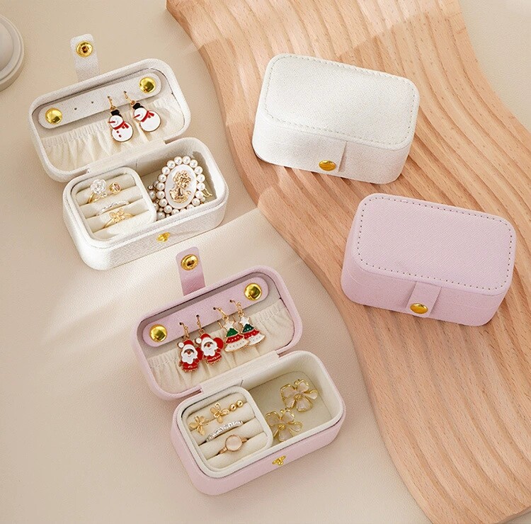 Mini jewelry box Travel jewelry box Earrings Lipstick ring